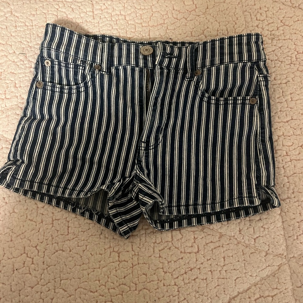 American Eagle shorts size extra small